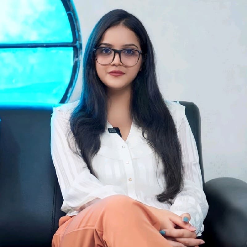 Portrait of Priya Desai